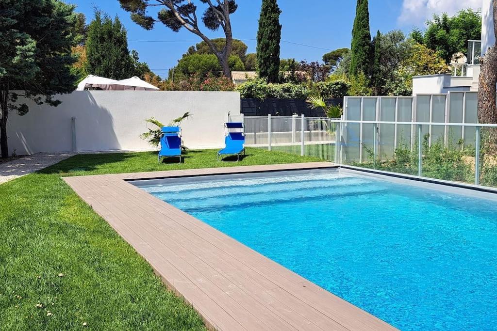 Magnifique T2 - Les Pieds Dans L'eau Piscine/plage Apartment *