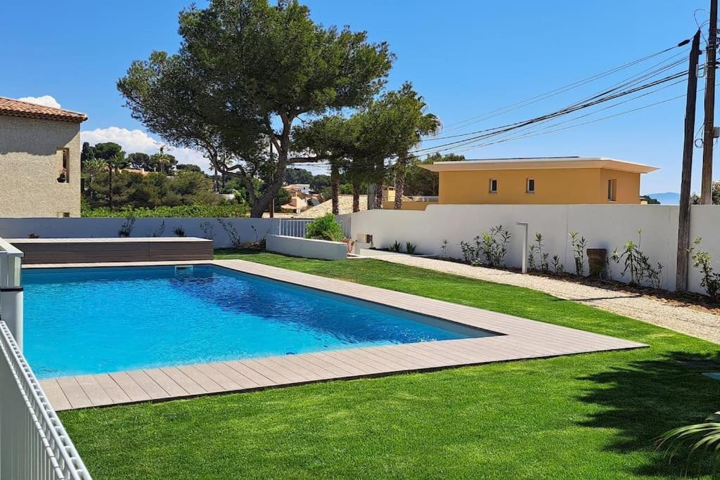 Appartement Magnifique T2 - Les Pieds Dans L'eau Piscine/plage *